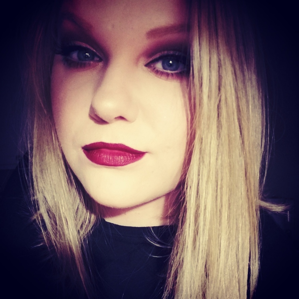 Meet your Posher, Gina